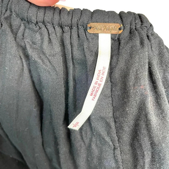 Free People Aurora Embroidered Blouson Top In Black Size Small - Picture 9 of 11